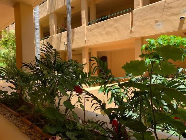 아파트 Golf & Beach .Apto 2 Bedroom Santa Maria Golf 마르베야